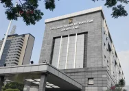 Feri Amsari Dilaporkan ke Polda Metro Jaya: Kontroversi Hoaks dan Ancaman Kebebasan Berekspresi