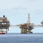 Harga Minyak Anjlok: Dampak Gencatan Senjata di Selat Hormuz Terhadap Pasar Energi Global