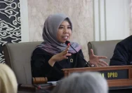 KDM Tunggu Balasan WA Rini Windyantini, Gaji Guru Honorer Jawa Barat Terhenti Dua Bulan