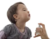 Parfum Anak: Bahaya Penggunaan Parfum Dewasa pada Si Kecil dan Tips Aman untuk Orang Tua