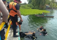 Pencarian korban tenggelam di Danau Toba Dihentikan, Keluarga Tabur Bunga di Lokasi Tragedi