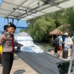 Polres Kepulauan Seribu Laksanakan Strong Point Pagi Hari, Amankan Dermaga Wisata di Pulau-pulau