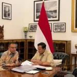 Prabowo Subianto Terima Laporan Strategis dari Wakil Ketua DPR Sufmi Dasco di Istana Merdeka