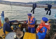Satpolairud Polres Kepulauan Seribu Lakukan Patroli Dialogis Laut untuk Cegah Perompakan