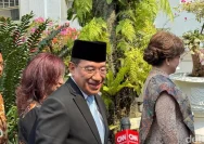 Wamenkes Benjamin Paulus Turun ke Pati, Tangani 2.658 Kasus Tuberkulosis Pati dengan Cek Gratis