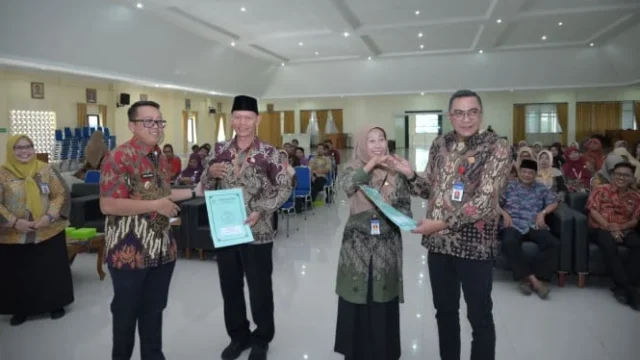 55 Guru di Karanganyar Resmi Menjadi Kepala SDN, Pemerintah Fokus Pada Mutu Pendidikan