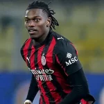 AC Milan Siap Lepas Rafael Leao dengan Harga €80 Juta: Apa yang Terjadi?