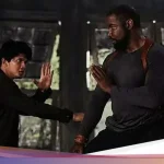 Aksi Memukau Triple Threat: Bintang Bela Diri Bergabung Selamatkan Pewaris Miliarder