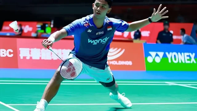 Alwi Farhan dan Fajar/Fikri Siap Mengukir Sejarah di Final Singapore Open