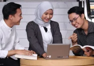 Cuan Sambil Kuliah: 15 Peluang Usaha Mahasiswa di Bandung dengan Modal Kecil