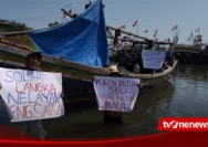 Harga Solar Meroket, Ratusan Nelayan Muara Angke Terpaksa Berhenti Berlayar