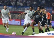 Head to Head: Persaingan Sengit di Berbagai Lini