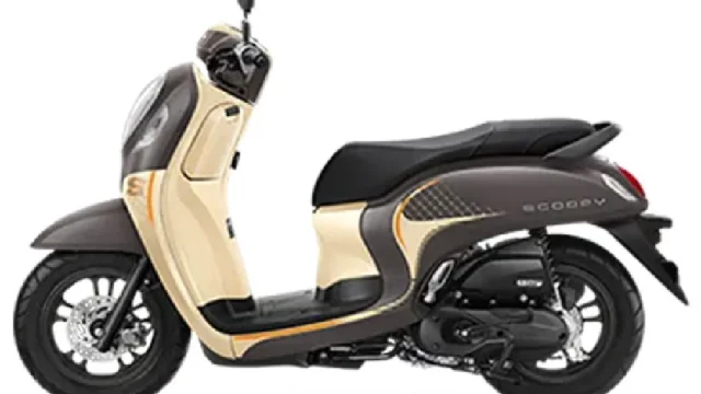 Honda Scoopy Terbaru Tembus 58 km/liter, Lebih Irit dan Sporty – Simak Fitur dan Koneksi RoadSync