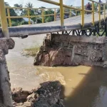 Jembatan Tamiai Nyaris Ambruk, Masyarakat Desa Terancam Kecelakaan