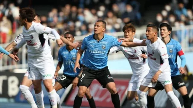 Kawasaki Frontale dan Mio Backhaus: Kiprah di Dunia Sepak Bola