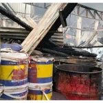 Kebakaran Gudang Jakarta Barat: Ledakan Bahan Kimia Membuat Petugas Menghadapi Bahaya