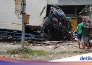 Kecelakaan Maut di Bawen, Semarang: Satu Orang Tewas dan Truk Tangki Mengalami Kerusakan Berat