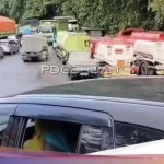 Kemacetan Parah di Sitinjau Lauik, Truk mogok dan Antrean Kendaraan Panjang