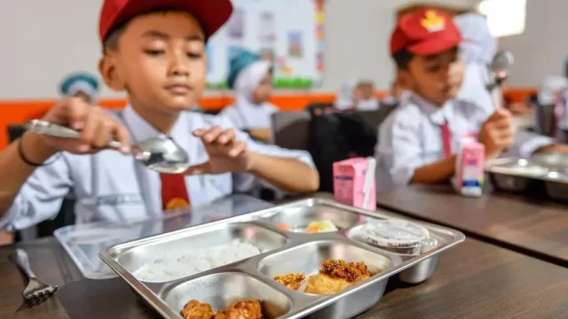Keracunan Makan Bergizi Gratis Tetap Menjadi Masalah, Senator Lia Istifhama Mendesak Penyesuaian Porsi