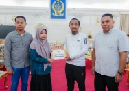 Ketua Dewan Kesenian Sulsel Beri Bantuan dengan Kurban