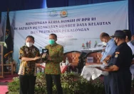 Komisi IV DPR RI Serap Aspirasi Nelayan Juwana: Membalas Mahal Harga BBM