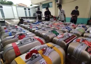 Koper Jemaah Haji Indonesia Dibongkar di Jeddah karena Bawa 100 Slop Rokok