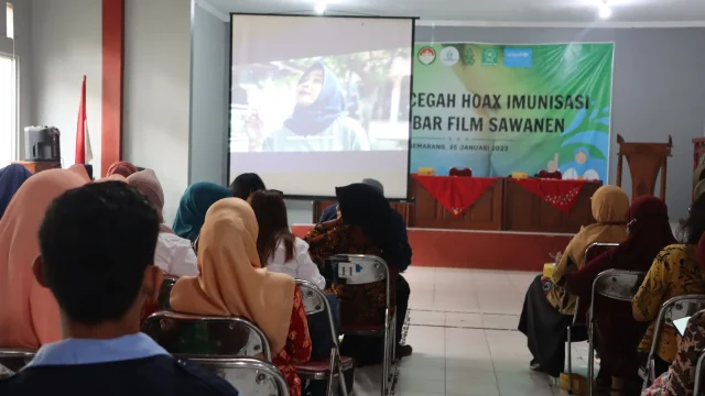 Kreativitas Mahasiswa KKN UIN Walisongo: Nobar Film Edukasi dan Kuis Berhadiah di Desa Ngawen