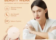 Mau Makeup Flawless ala Sultan? Ini 4 Bedak Tabur Lokal yang Mirip Chanel