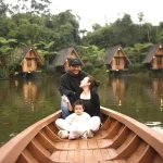Momen Bahagia: liburan keluarga Ringgo Agus di Dusun Bambu Lembang yang Memukau