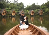 Momen Bahagia: liburan keluarga Ringgo Agus di Dusun Bambu Lembang yang Memukau