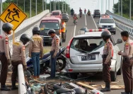 Mr X Tewas dalam Kecelakaan Lalu Lintas di Jembatan Laris Sampang