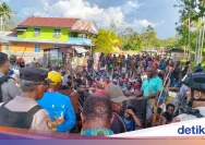 Papua Tengah: IPMADO Nabire Gelar Demo Tuntut Pengusutan Kasus Dogiyai Berdarah