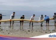 Pelajar Muhammadiyah Bali Meluncurkan Aksi Gotong Royong Mengatasi Sampah Pantai Kedonganan
