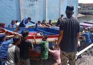 Polairud Polres Langkat Membantu Masyarakat Pesisir dengan Kebajikan