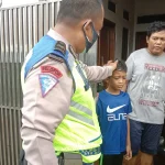 Polisi Siantar Marihat Rekan Anak 6 Tahun Terpisah Dengan Orangtuanya