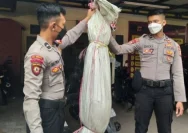 Polisi Tangerang Mengatasi "Pocong" yang Viral di Media Sosial