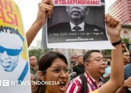 Politikus Mengabaikan Pemerintahan untuk Ambisi 2027 - Momo