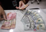 Rupiah Terus Melemah, Dolar AS Diprediksi Mencapai Rp 17.850 Hari Ini