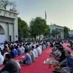 Semarak Shalat Iduladha di Halaman Balai Kota Semarang