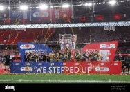 Southampton Dikucilkan dari Play-off Championship - Apakah Masa Depan Klub Ini?