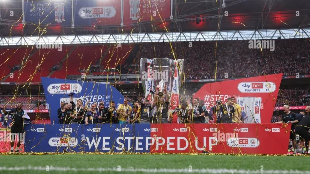 Southampton Dikucilkan dari Play-off Championship - Apakah Masa Depan Klub Ini?