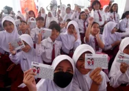 Tabungan Pelajar RI Mencapai Rp29,1 Triliun: OJK Optimis Membangun Generasi Muda yang Bijak Keuangan