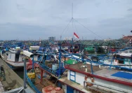 Terpukul Harga Solar, Ratusan Nelayan Muara Angke Terpaksa Tunda Perairan
