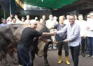 The Park Semarang Salurkan Hewan Kurban untuk Masyarakat Sekitar