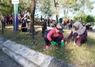 TP PKK Makassar Edukasi Pelajar Membangun Lingkungan Hijau