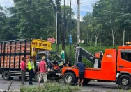 Truk Susu Kaleng Terguling di Simpang Salib Putih Salatiga, Rem Diduga Bermasalah