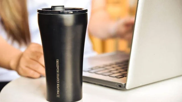 Tumbler: Antara Kebutuhan Praktis dan Simbol Status Sosial