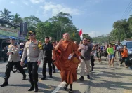 Wali Kota Mojokerto Sambut Rombongan Biksu Thudong dari 4 Negara