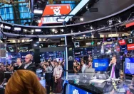 Wall Street Melonjak Tajam: S&P 500 & Nasdaq Cetak Rekor Tertinggi, Apa Penyebabnya?