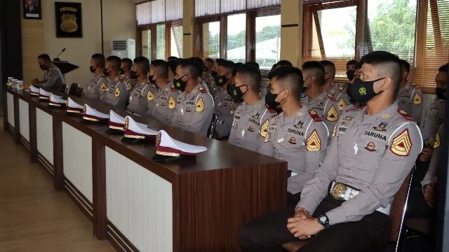 Asah Kemampuan Teknis Hingga Kepemimpinan, 17 Taruna Akpol Mengikuti Latihan Kerja di Polres Kebumen